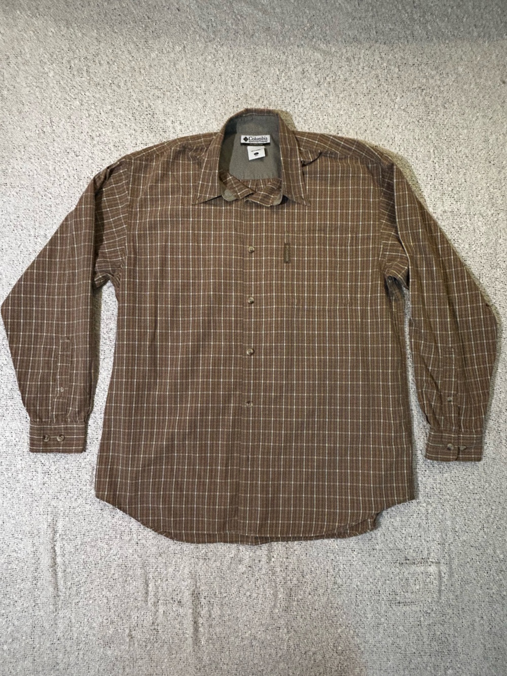 Columbia 100% cotton tan Plaid Button up Size L
